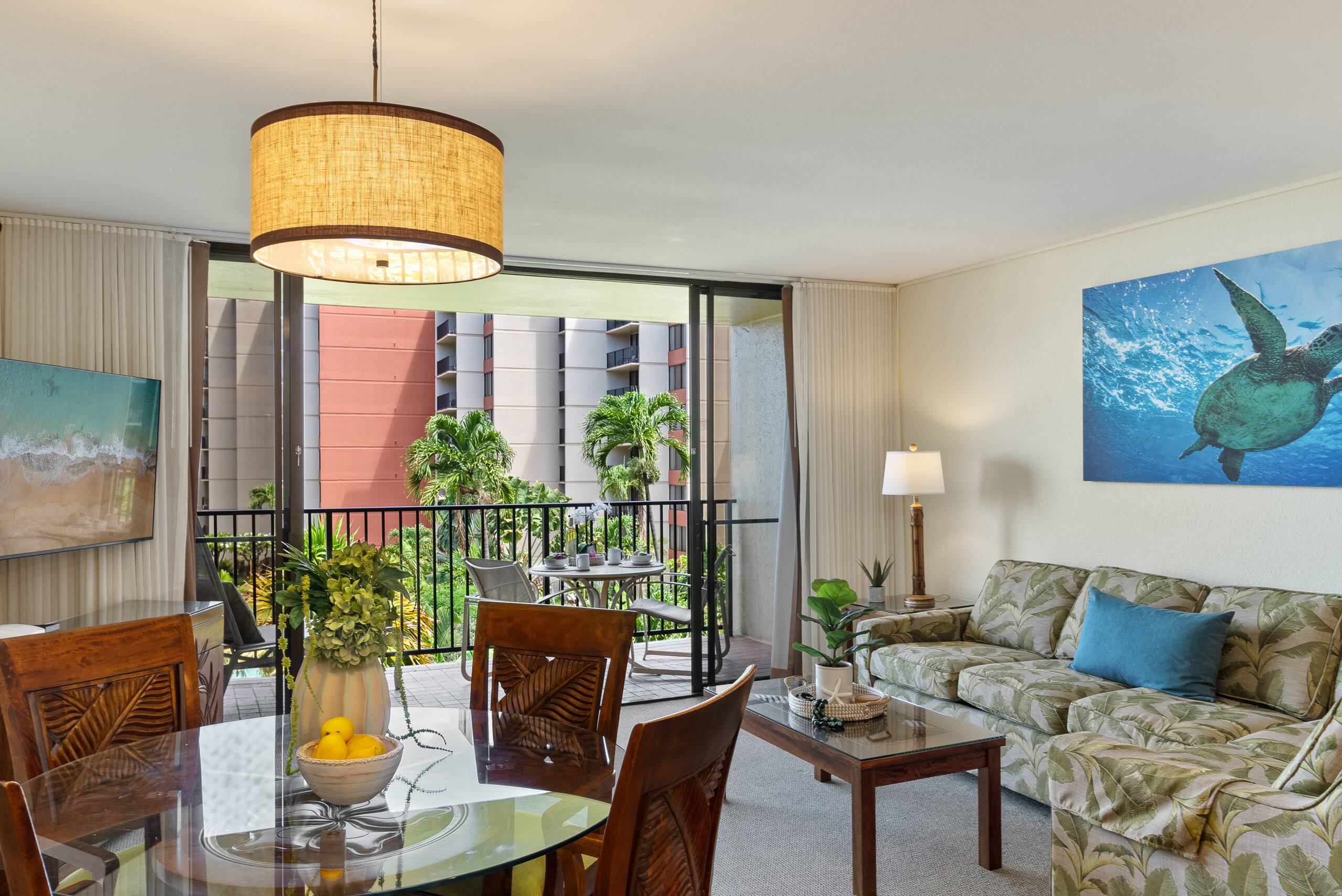 Condo in Lahaina · ★5.0 · 1 bedroom · 2 beds · 1 bath - Image 5