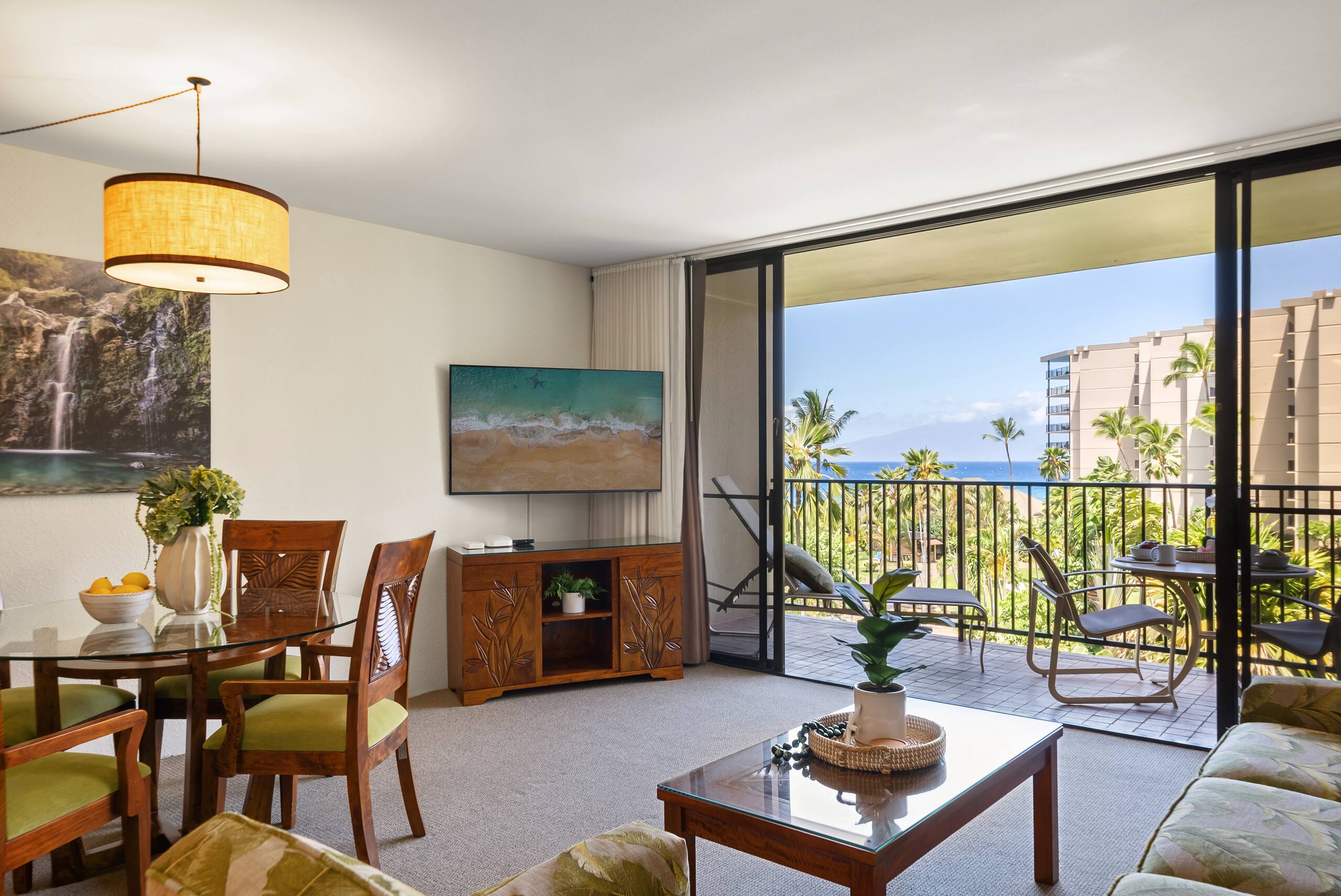 Condo in Lahaina · ★5.0 · 1 bedroom · 2 beds · 1 bath - Image 4