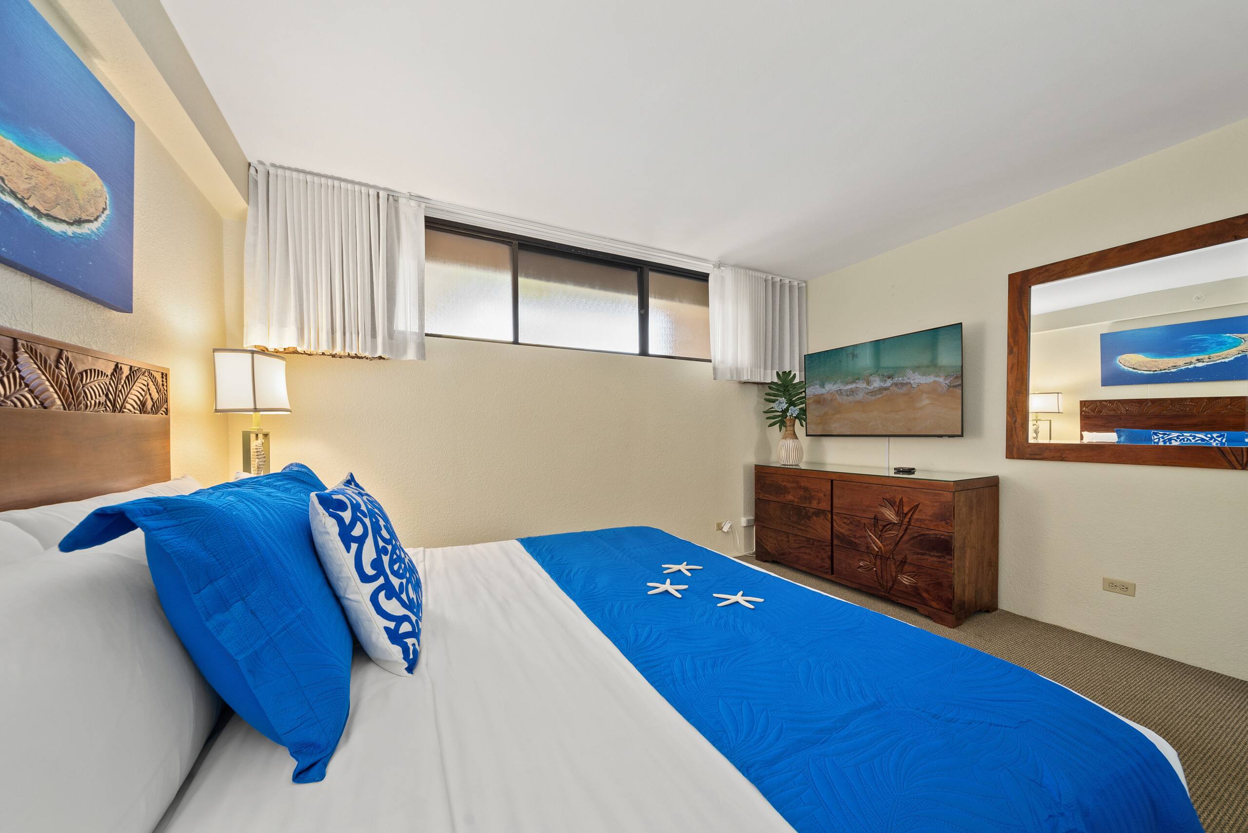 Condo in Lahaina · ★5.0 · 1 bedroom · 2 beds · 1 bath - Image 16