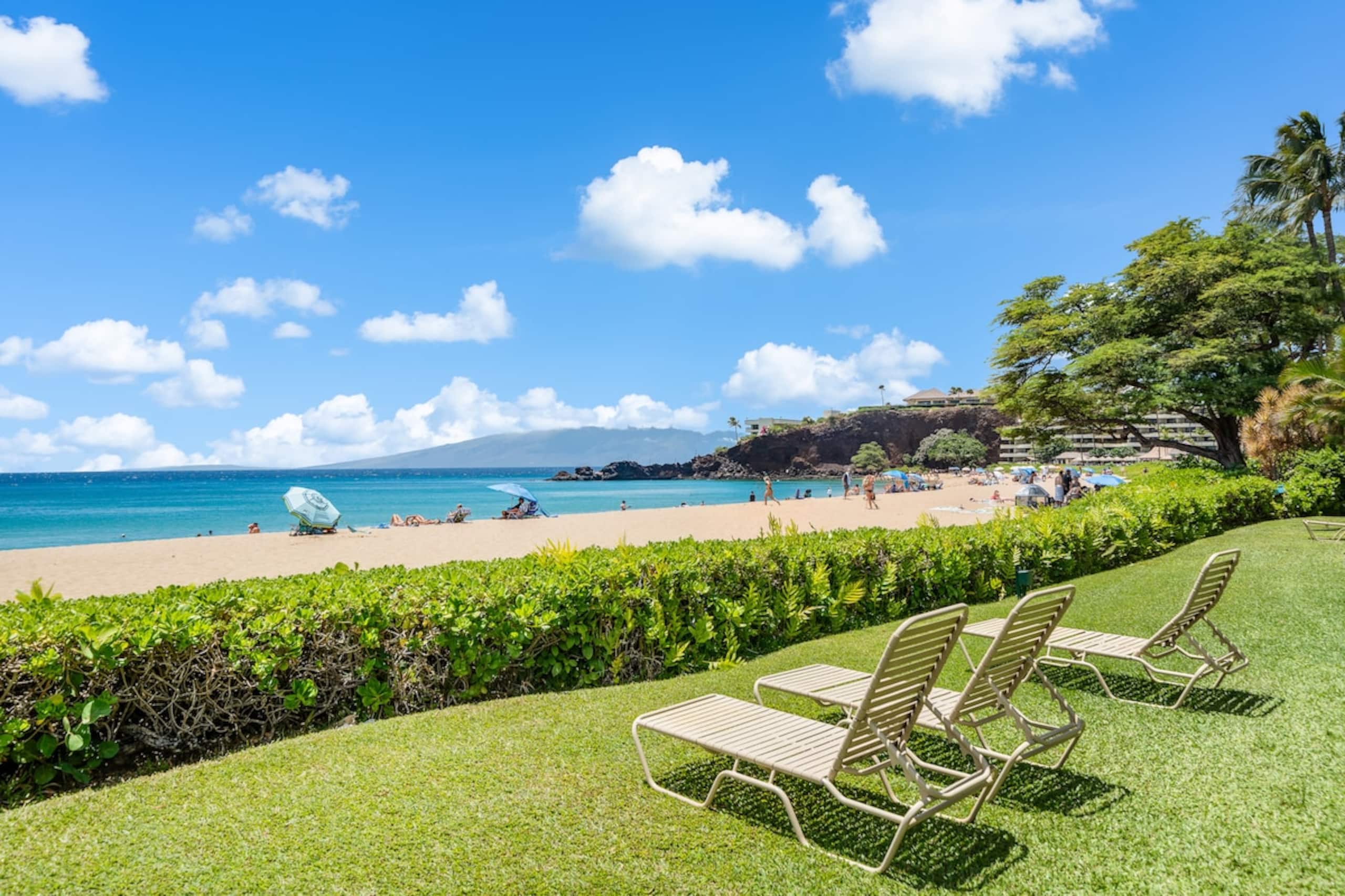 Condo in Lahaina · ★5.0 · 1 bedroom · 2 beds · 1 bath - Image 37