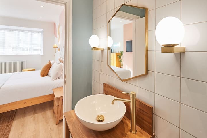 Double-supérieure-sdb Privée Avec Douche-vue Sur R - Scarborough