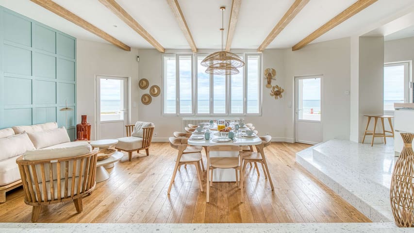 Vrignaud & Biron Immobilier managed Airbnb listing 2