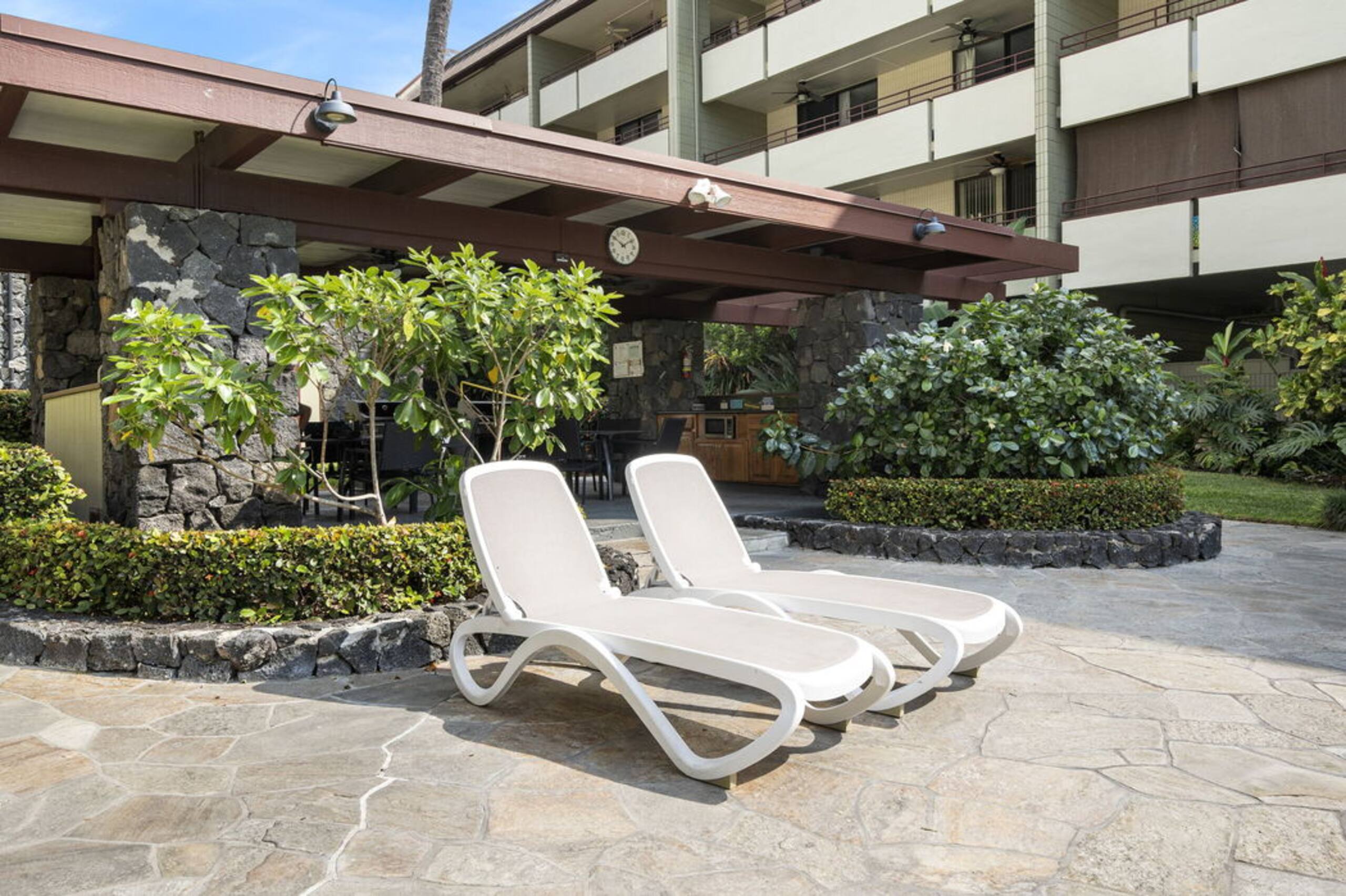 Condo in Kailua-Kona · ★4.67 · 2 bedrooms · 2 beds · 2 baths - Image 33