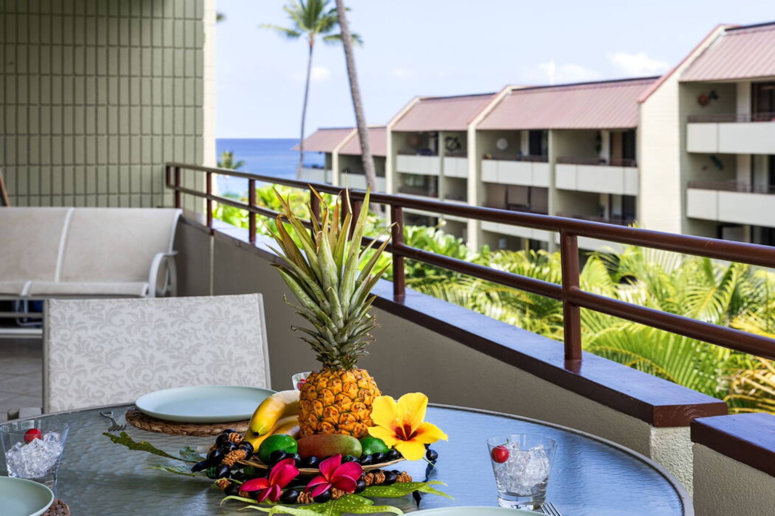 Condo in Kailua-Kona · ★4.67 · 2 bedrooms · 2 beds · 2 baths - Image 21