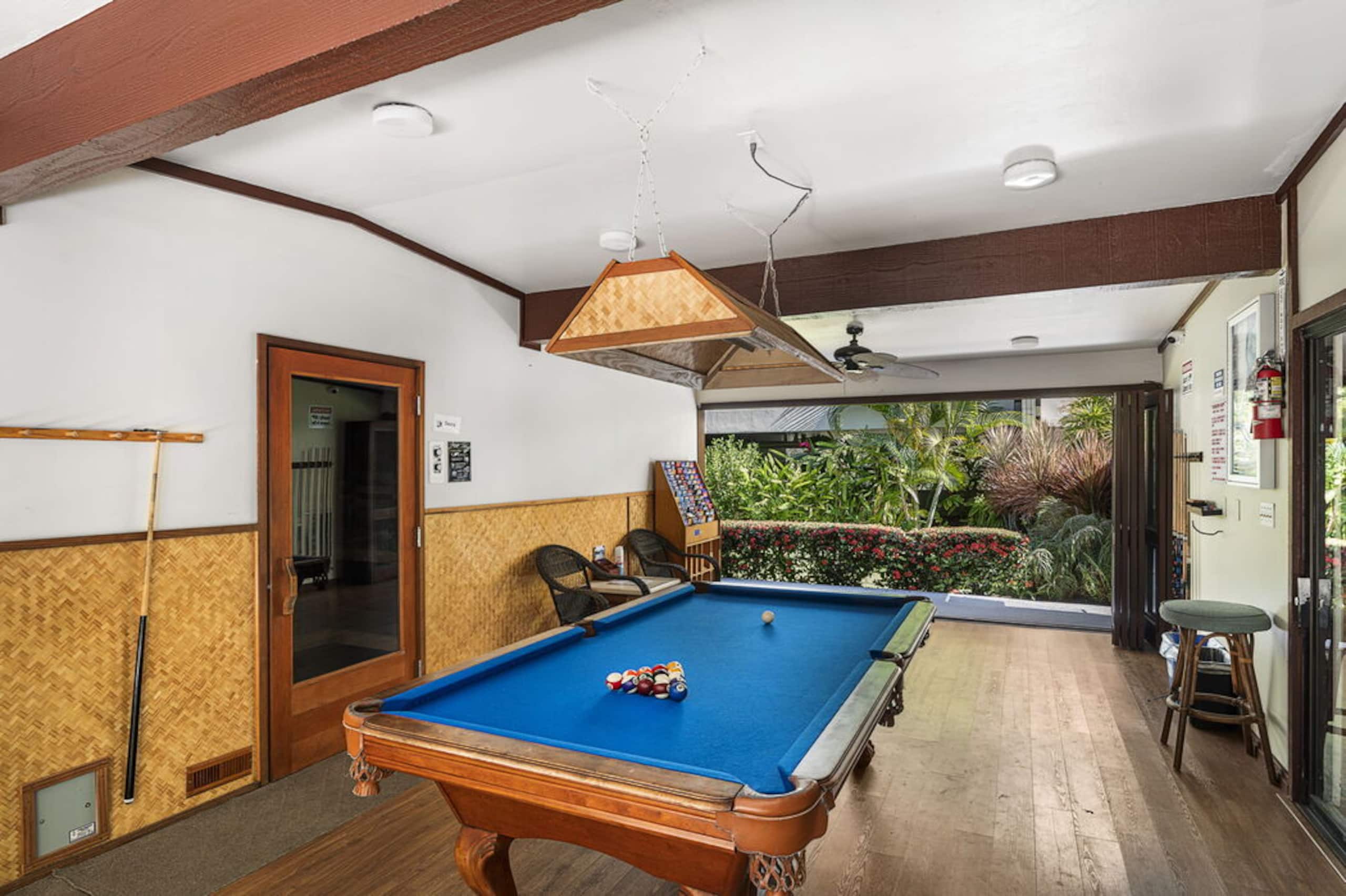 Condo in Kailua-Kona · ★4.67 · 2 bedrooms · 2 beds · 2 baths - Image 41