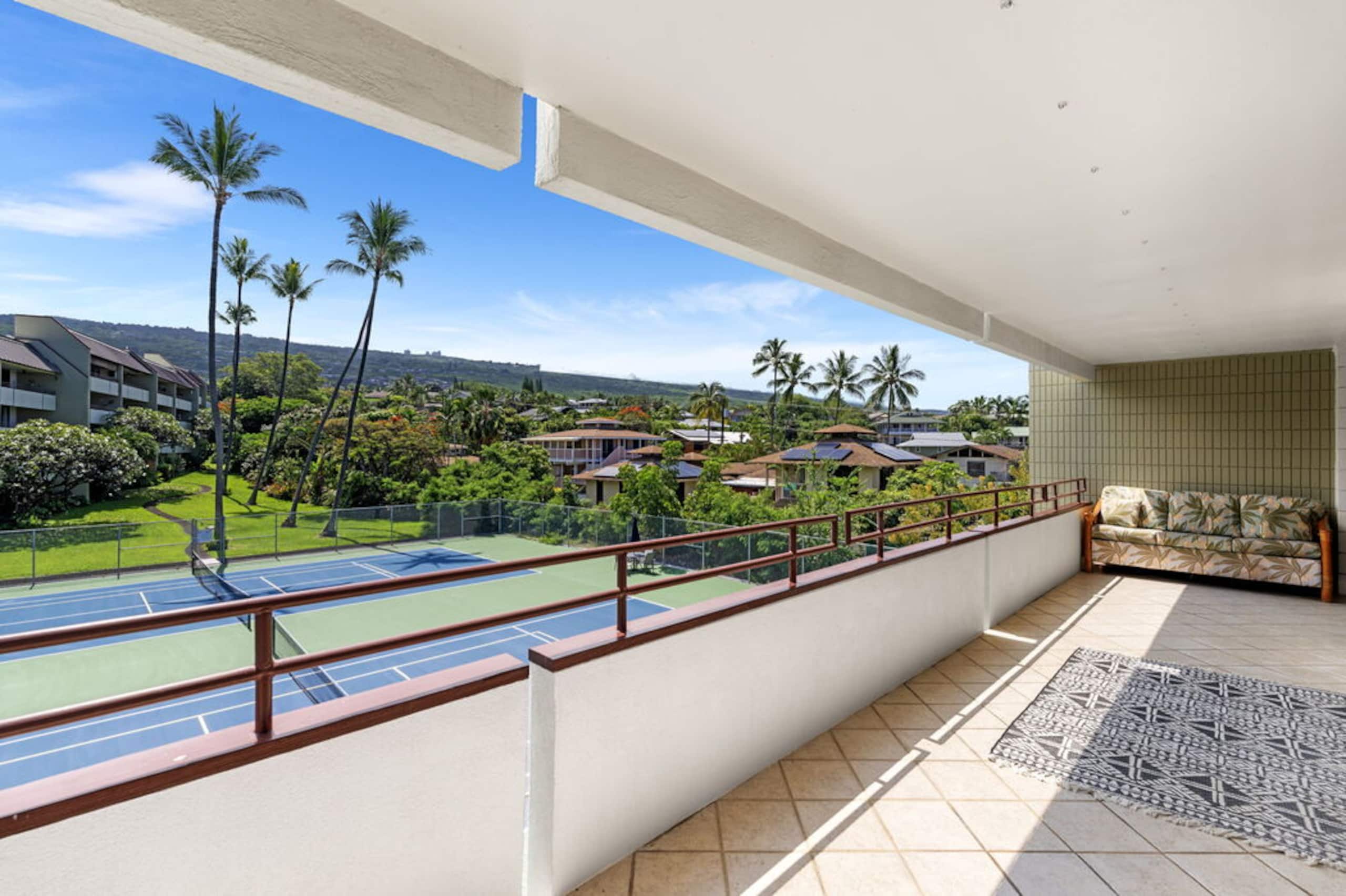 Condo in Kailua-Kona · ★4.67 · 2 bedrooms · 2 beds · 2 baths - Image 25