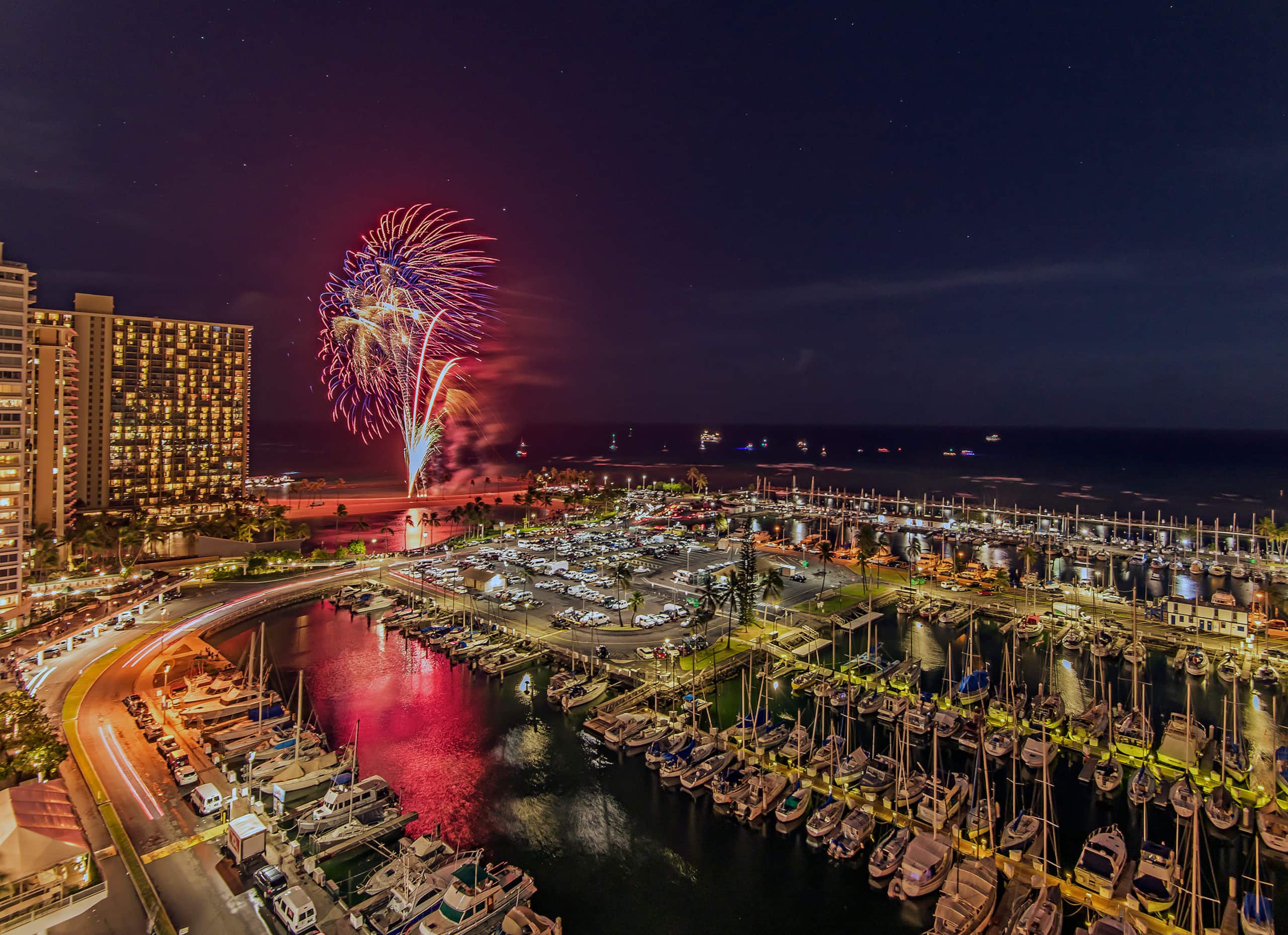 Ocean-Marina and Fireworks Views at Ilikai Marina - Image 29