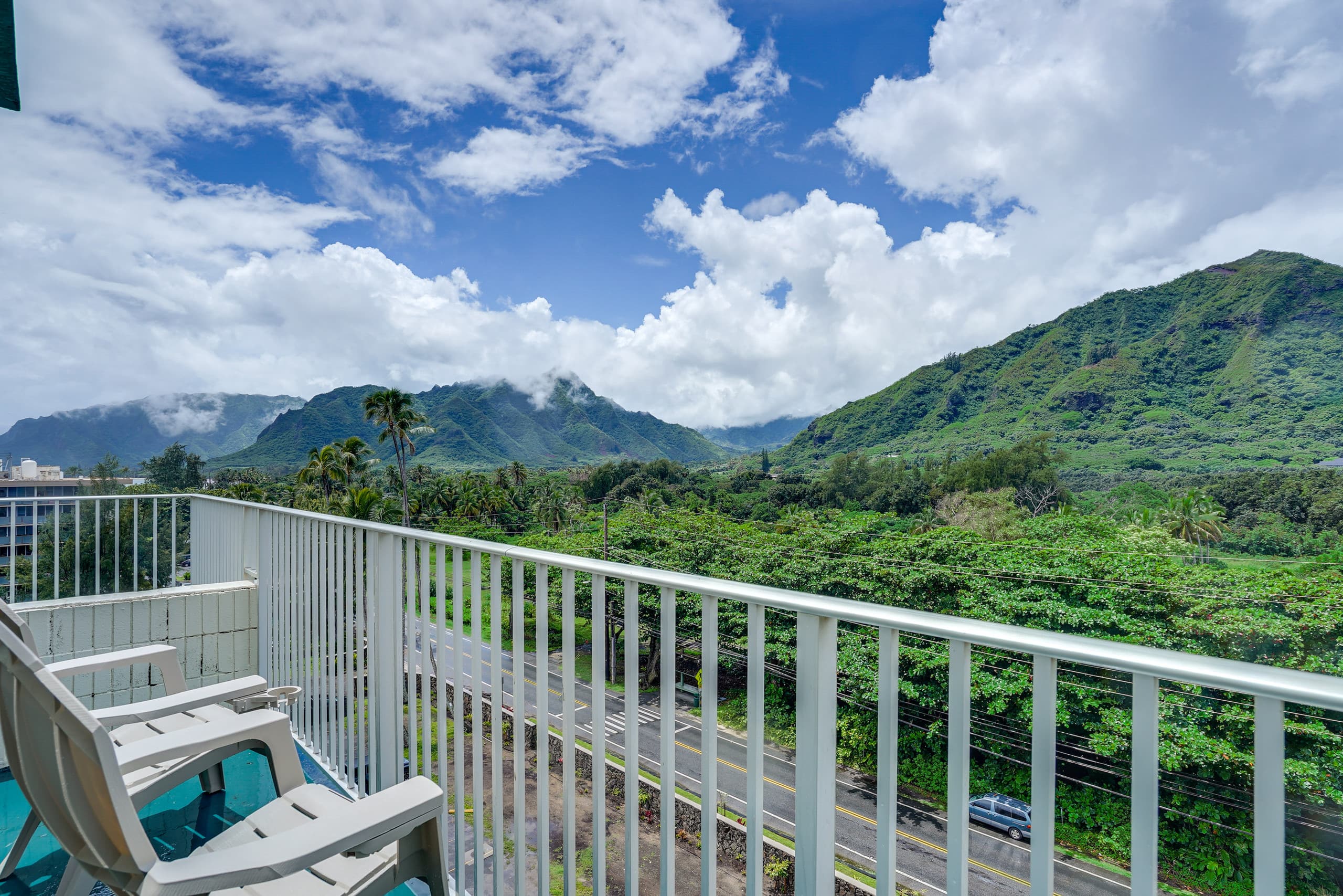 Hotel in Hauula · ★4.83 · 3 bedrooms · 8 beds · 2 private baths - Image 2