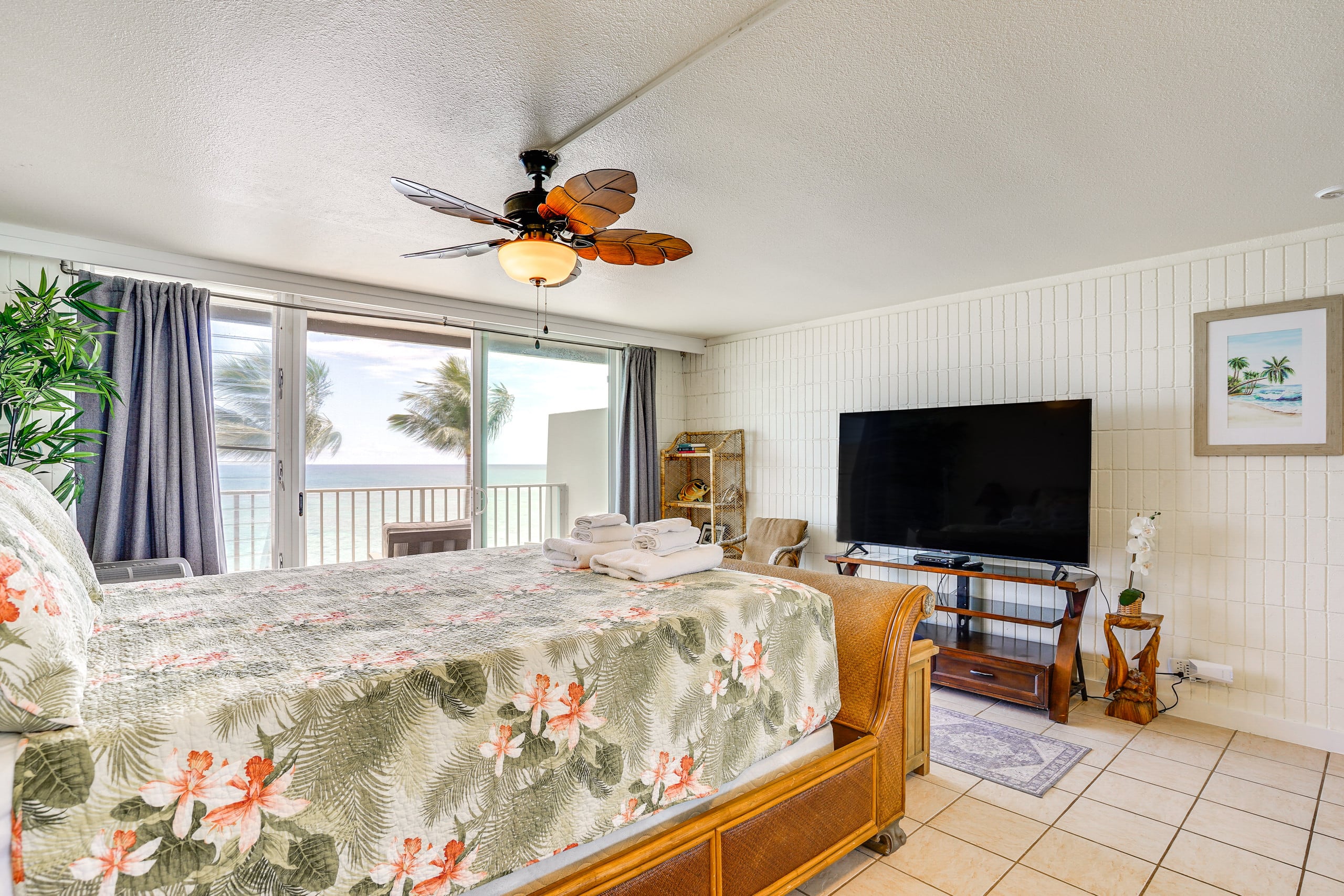 Hotel in Hauula · ★4.83 · 3 bedrooms · 8 beds · 2 private baths - Image 7