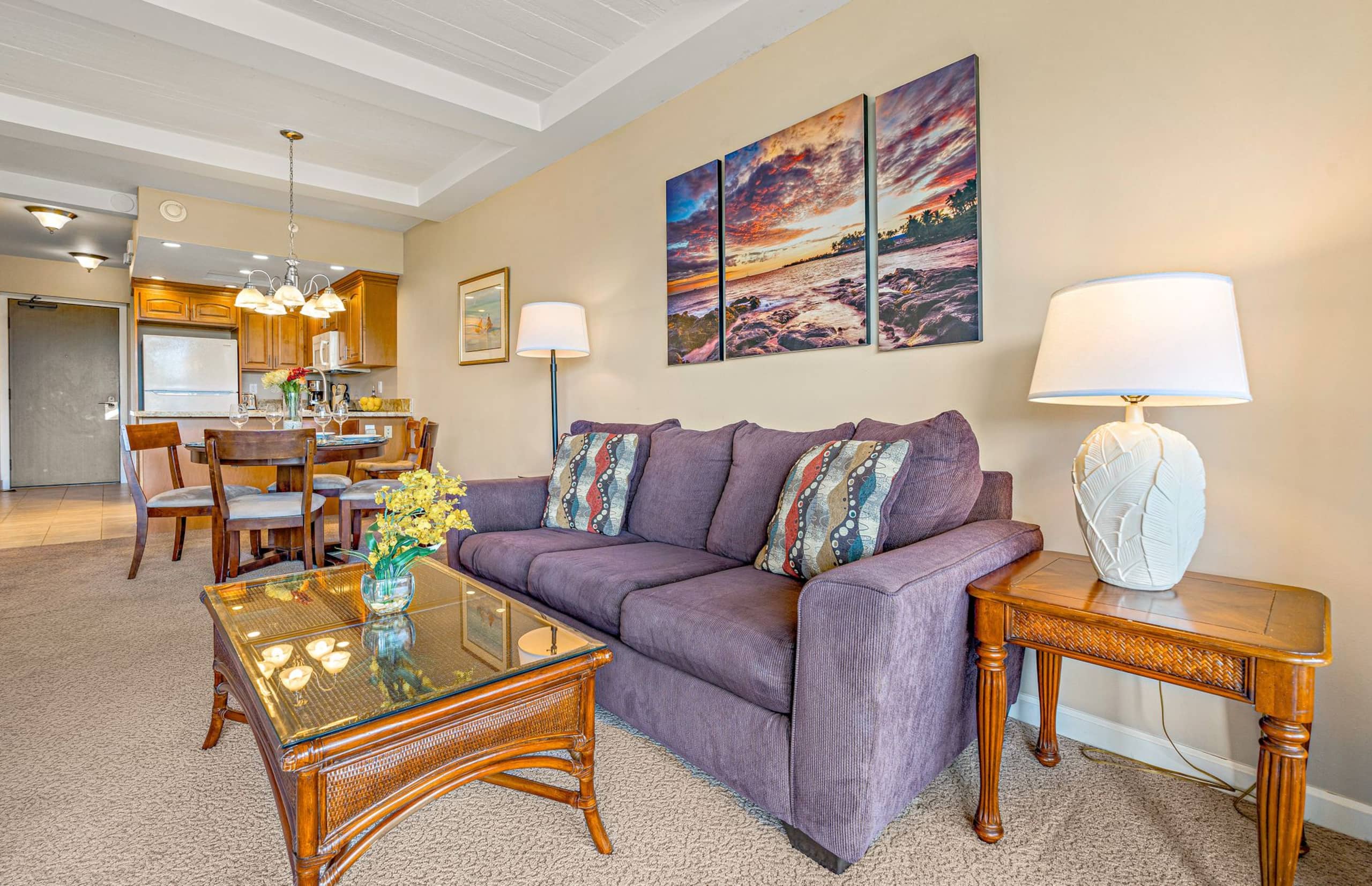 Condo in Lahaina · ★4.67 · Studio · 2 beds · 1 bath - Image 10