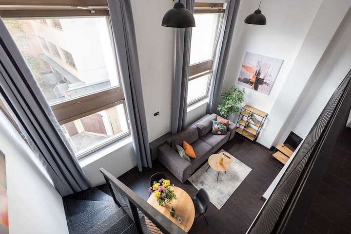 Comfort 2-level Apartment | Metro | 6 Guests | Ev - Prague