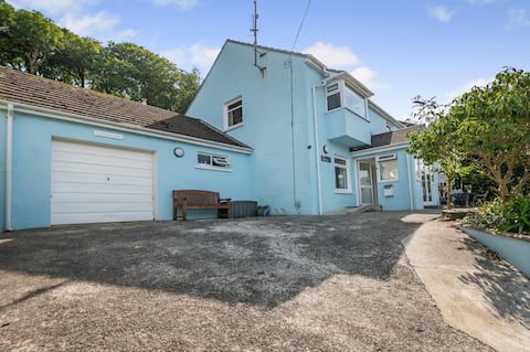 4 Bed in Haverfordwest (oc-s32615)