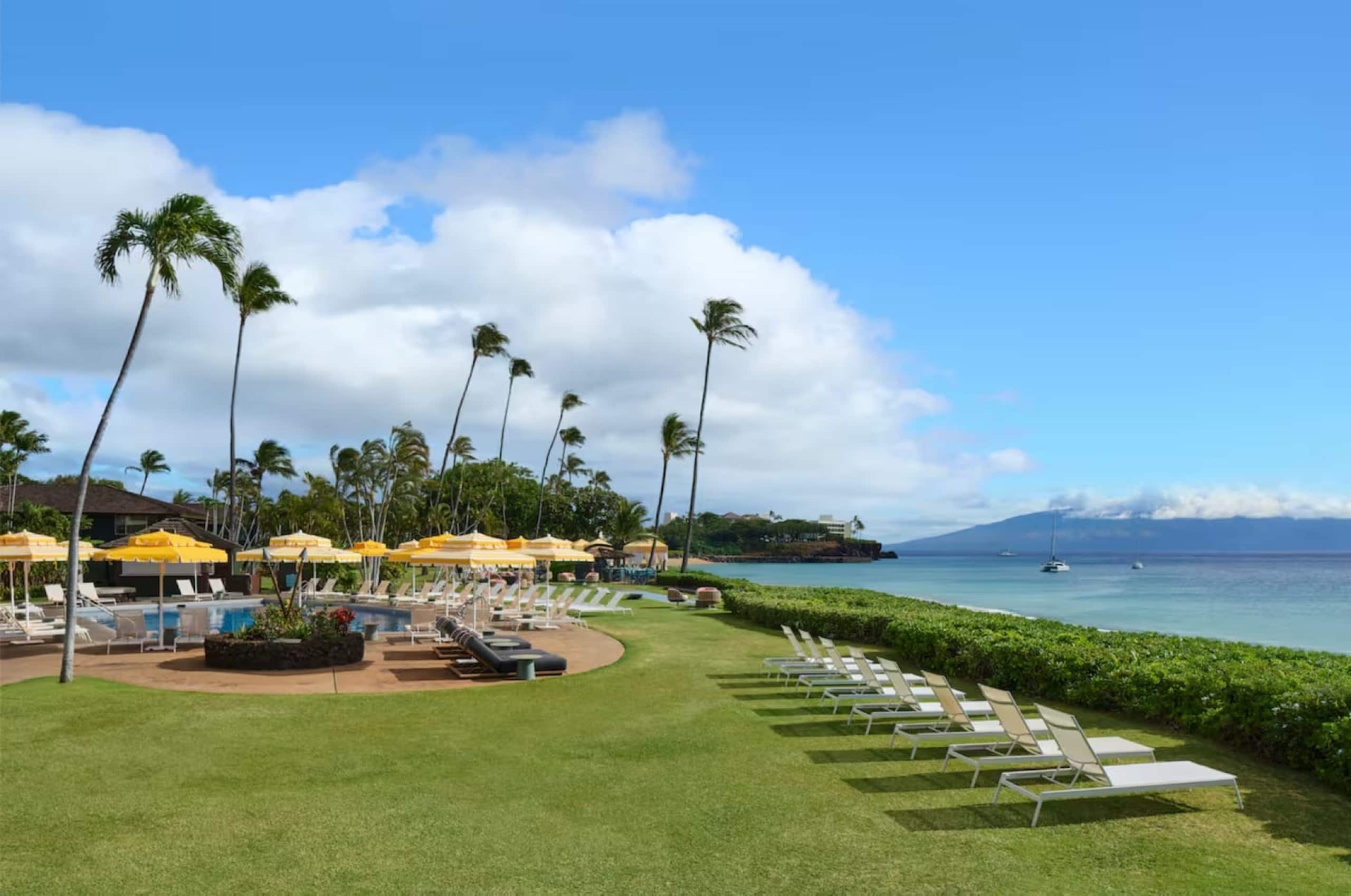 Hotel in Lahaina · ★4.6 · 1 bedroom · 2 beds · 1 private bath - Image 22