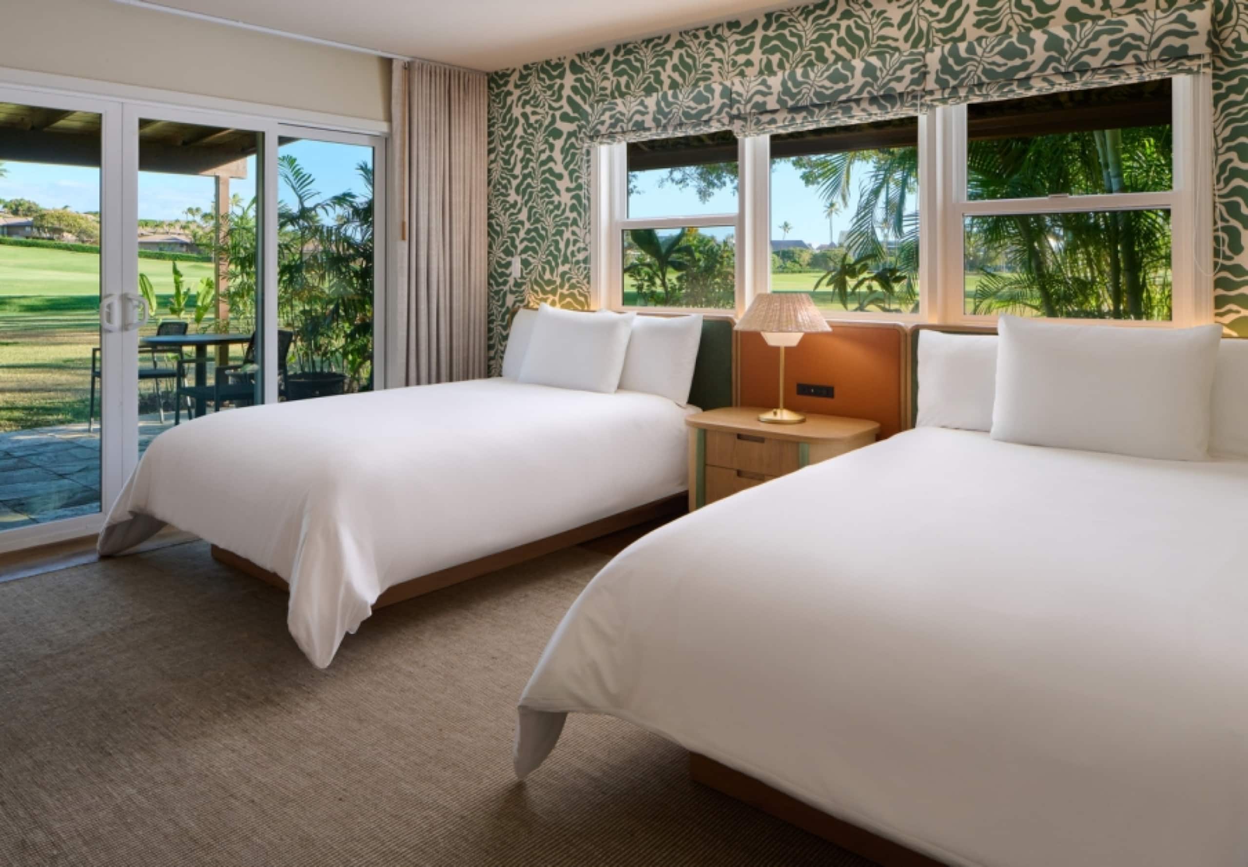 Hotel in Lahaina · ★4.6 · 1 bedroom · 2 beds · 1 private bath - Image 4