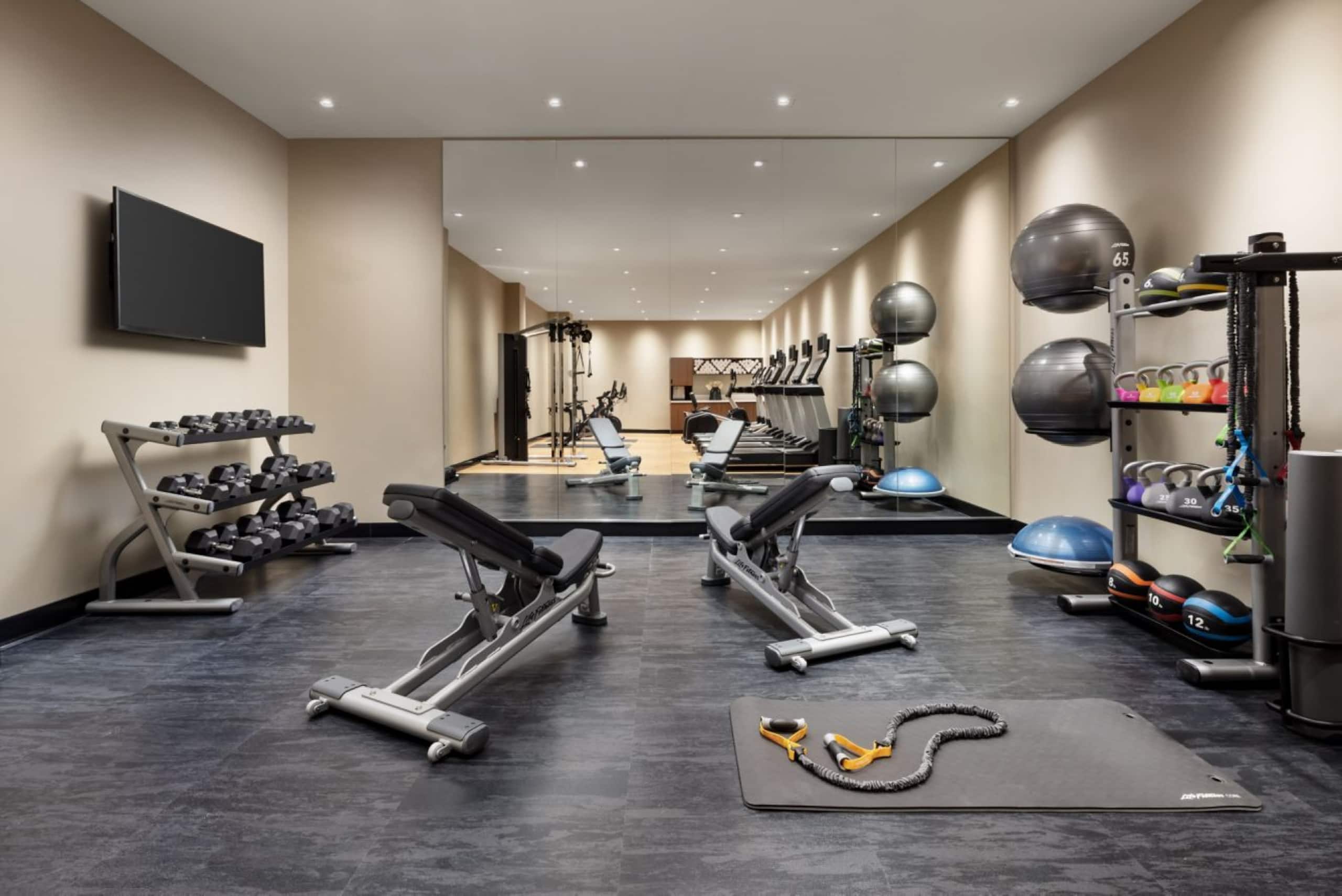 Hotel in Honolulu · ★4.75 · 1 bedroom · 2 beds · 1 private bath - Image 34