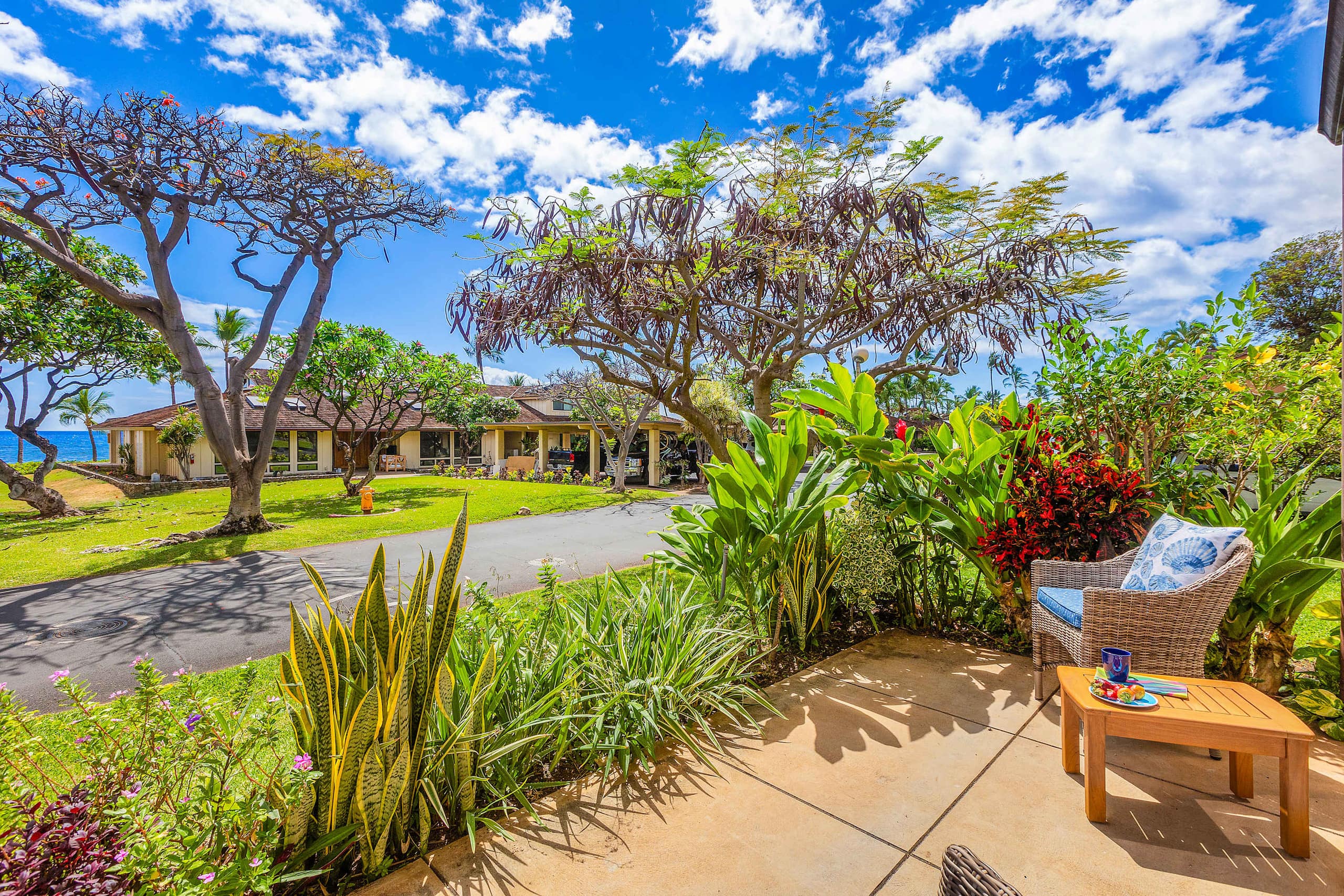 Townhouse in Lahaina · ★5.0 · 2 bedrooms · 3 beds · 2.5 baths - Image 21