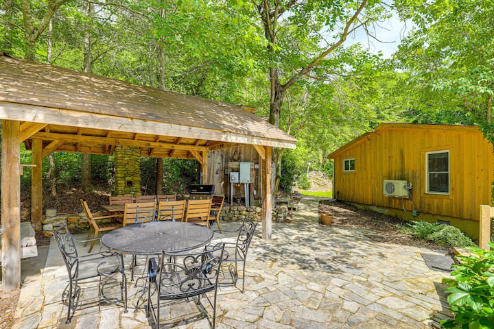 Serene Cabin W/ Pond & Creek On South Saluda River - South Carolina