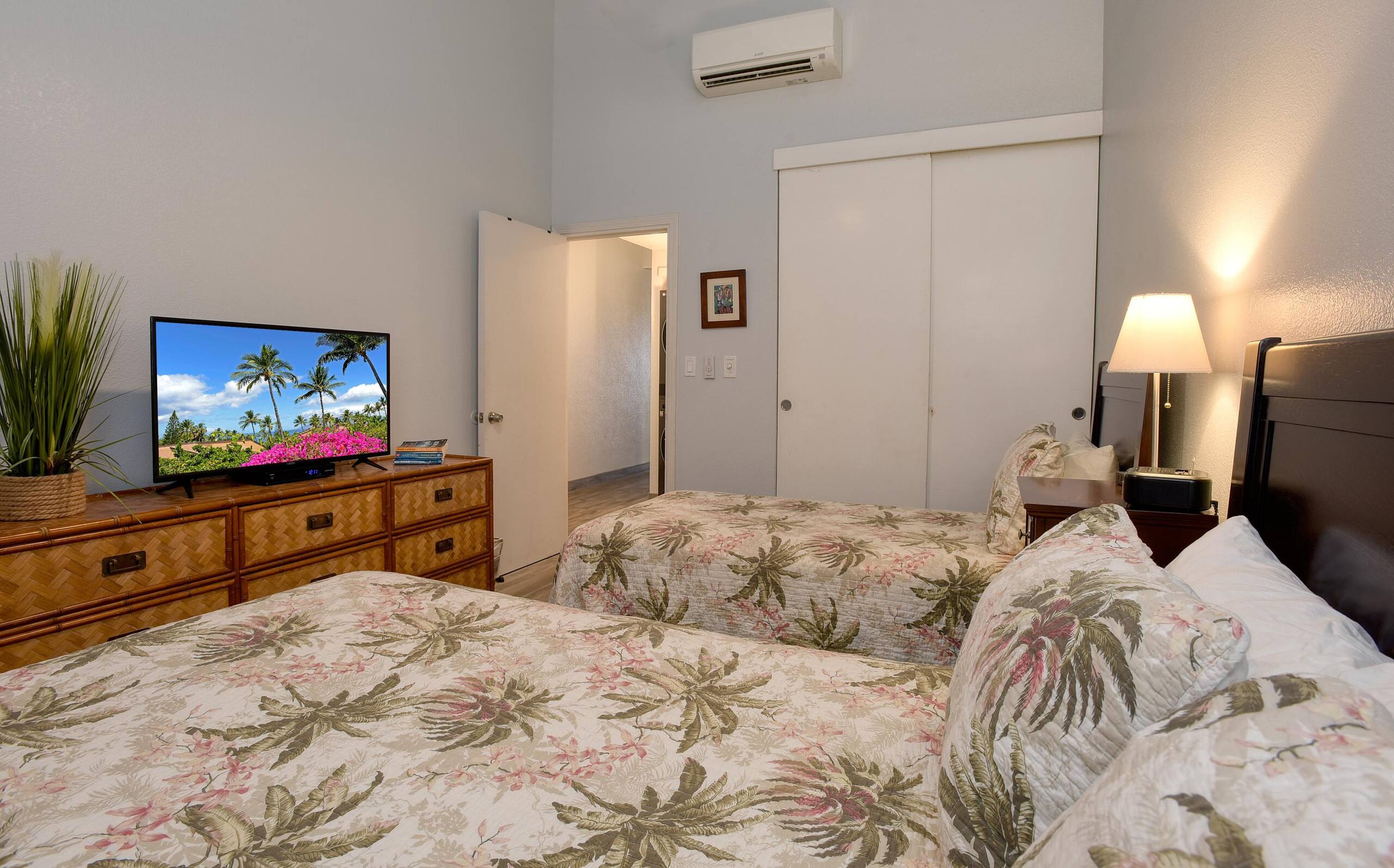 Condo in Kihei · ★4.8 · 2 bedrooms · 3 beds · 2 baths - Image 7