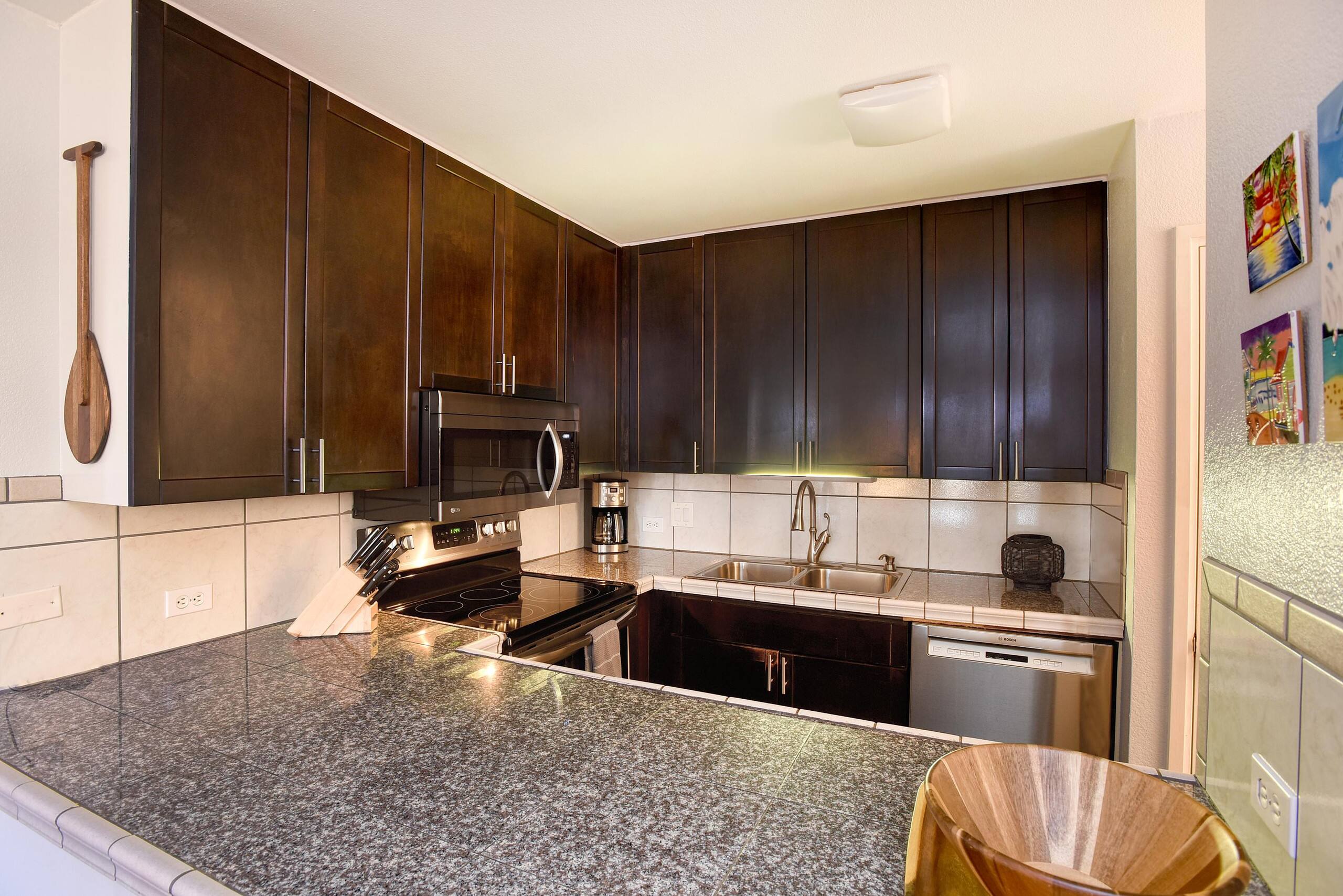 Condo in Kihei · ★4.8 · 2 bedrooms · 3 beds · 2 baths - Image 14