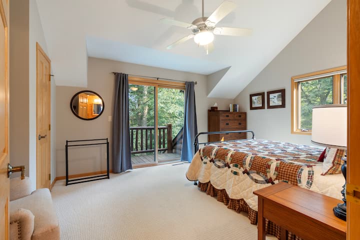 Ჯულიეტას აივანი ცალკემდგომი დედოფალიდან