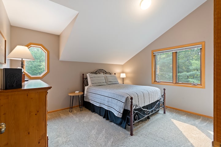 Საოჯახო სასტუმრო „დედოფლის საძინებელი“