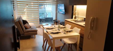 Popular Airbnb listing: Prime10| 2D2B, Full parking, Wi-Fi, gym, heating in Santiago Centro
