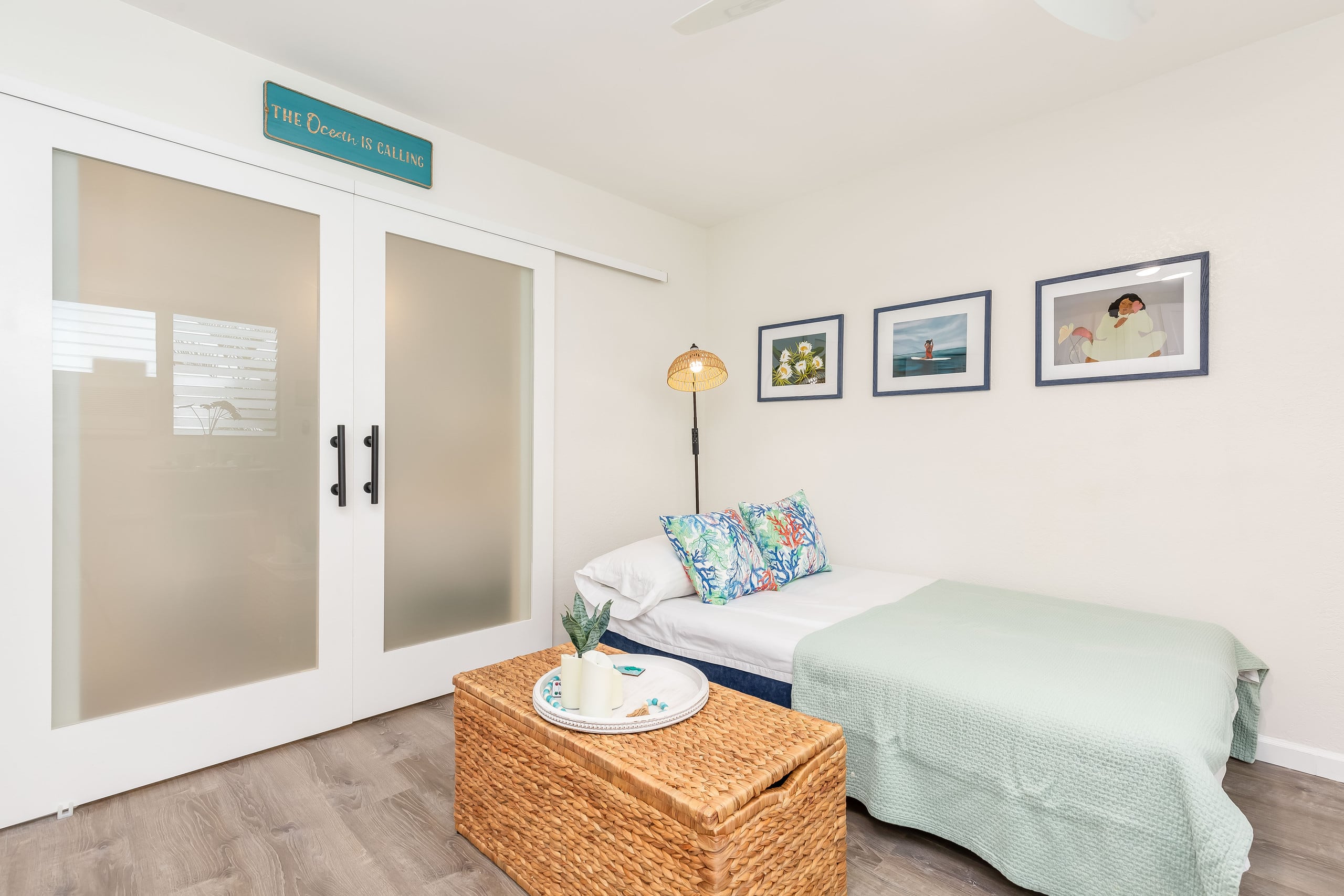 Remodeled Condo by the Beach at the Cabana Waikiki - Image 25
