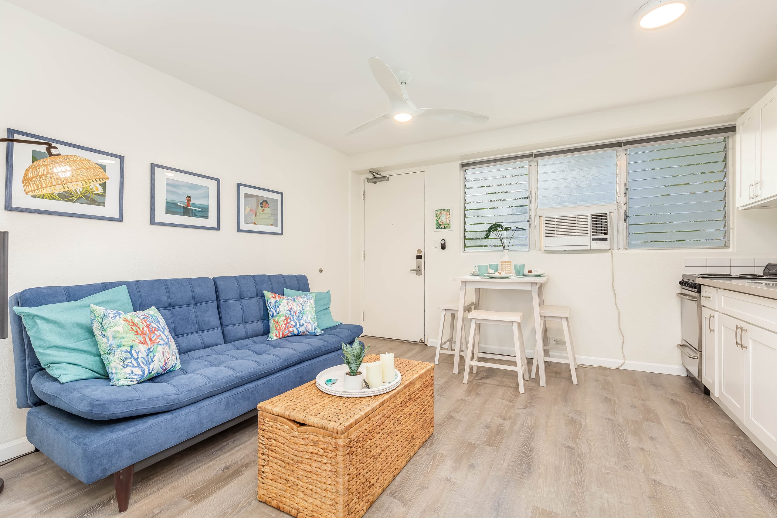 Remodeled Condo by the Beach at the Cabana Waikiki - Image 23