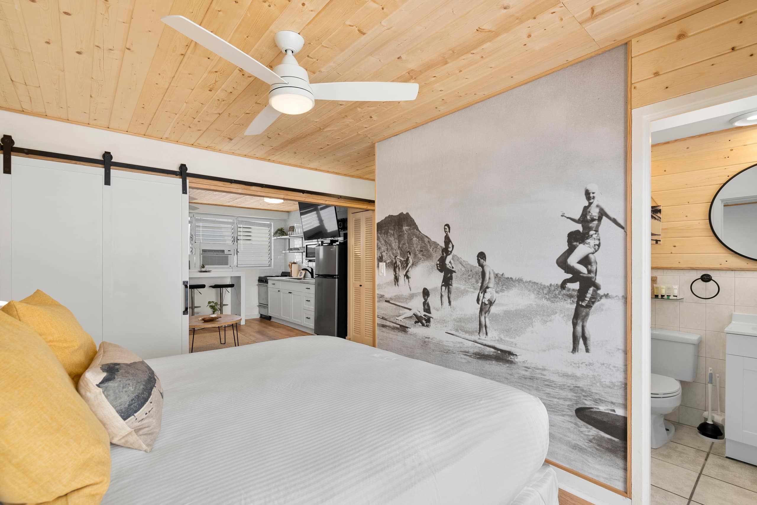 Remodeled Hawaiian Vacation Condo by Waikiki Beach - Image 22