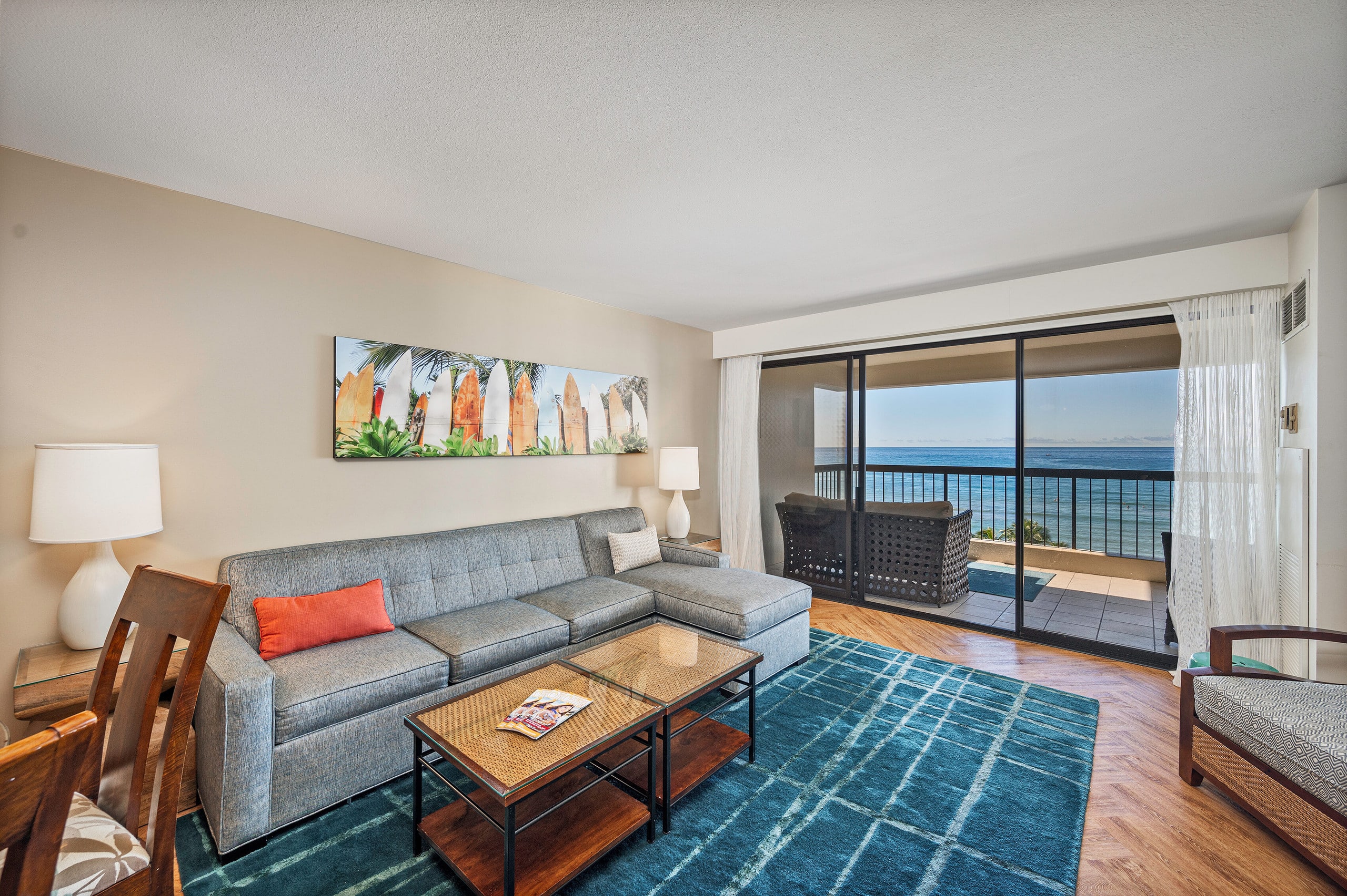 Oceanfront Family Bliss at the Waikiki Beach Tower - Image 4