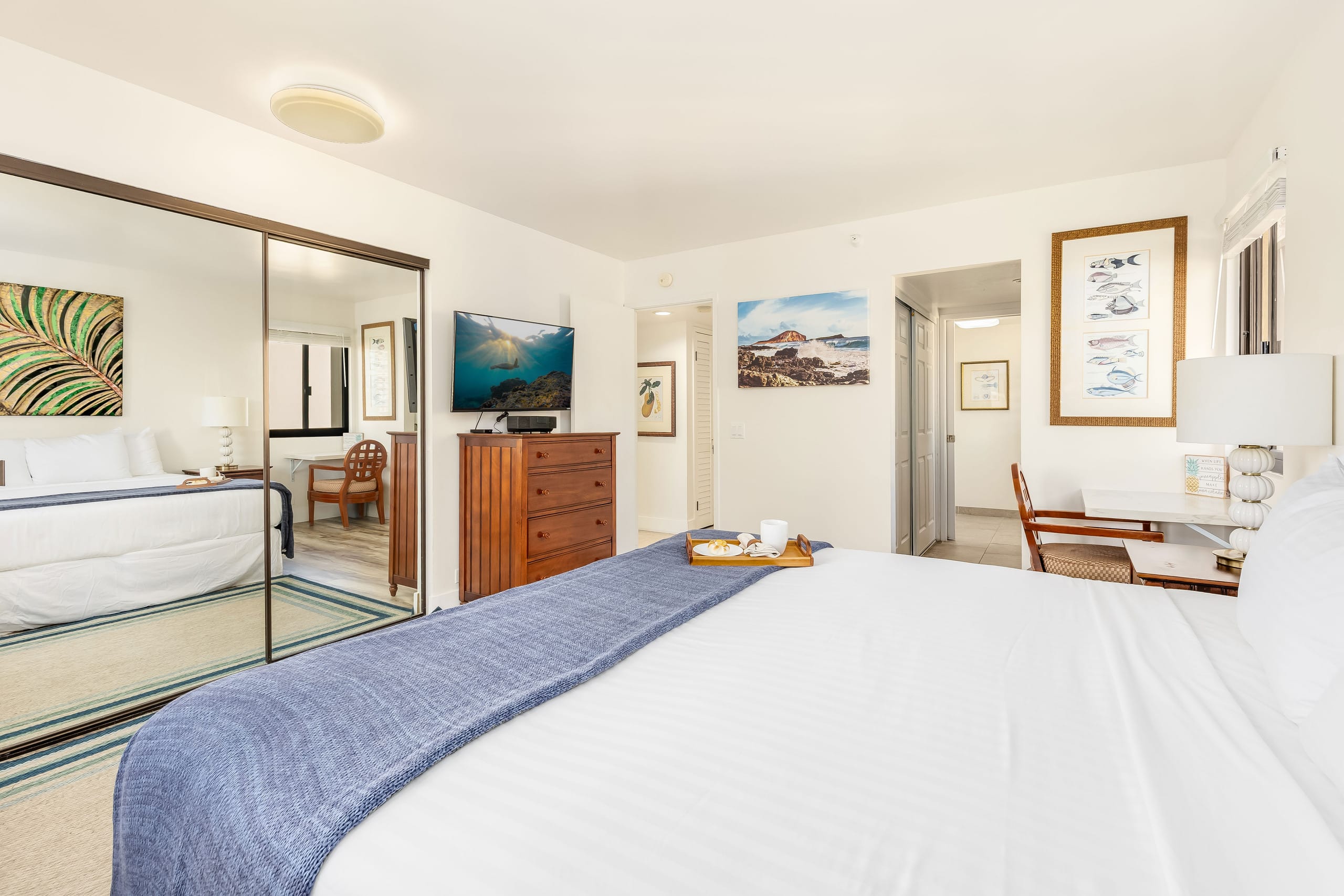 Ocean View Paradise Escape at Waikiki Beach Tower - Image 16