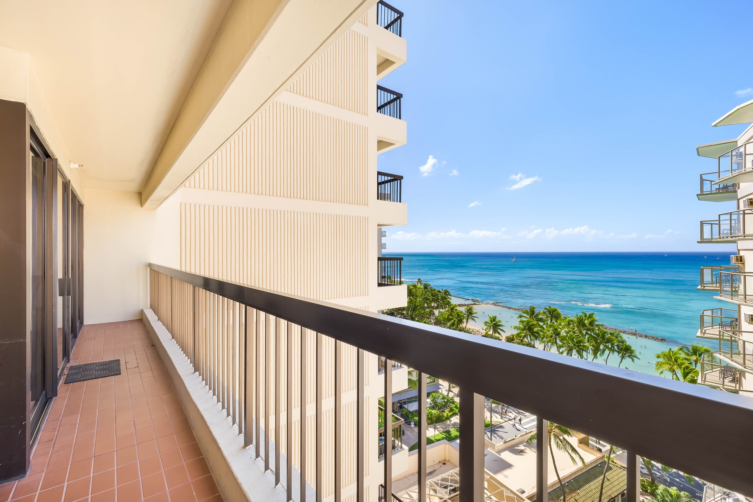 Ocean View Paradise Escape at Waikiki Beach Tower - Image 28