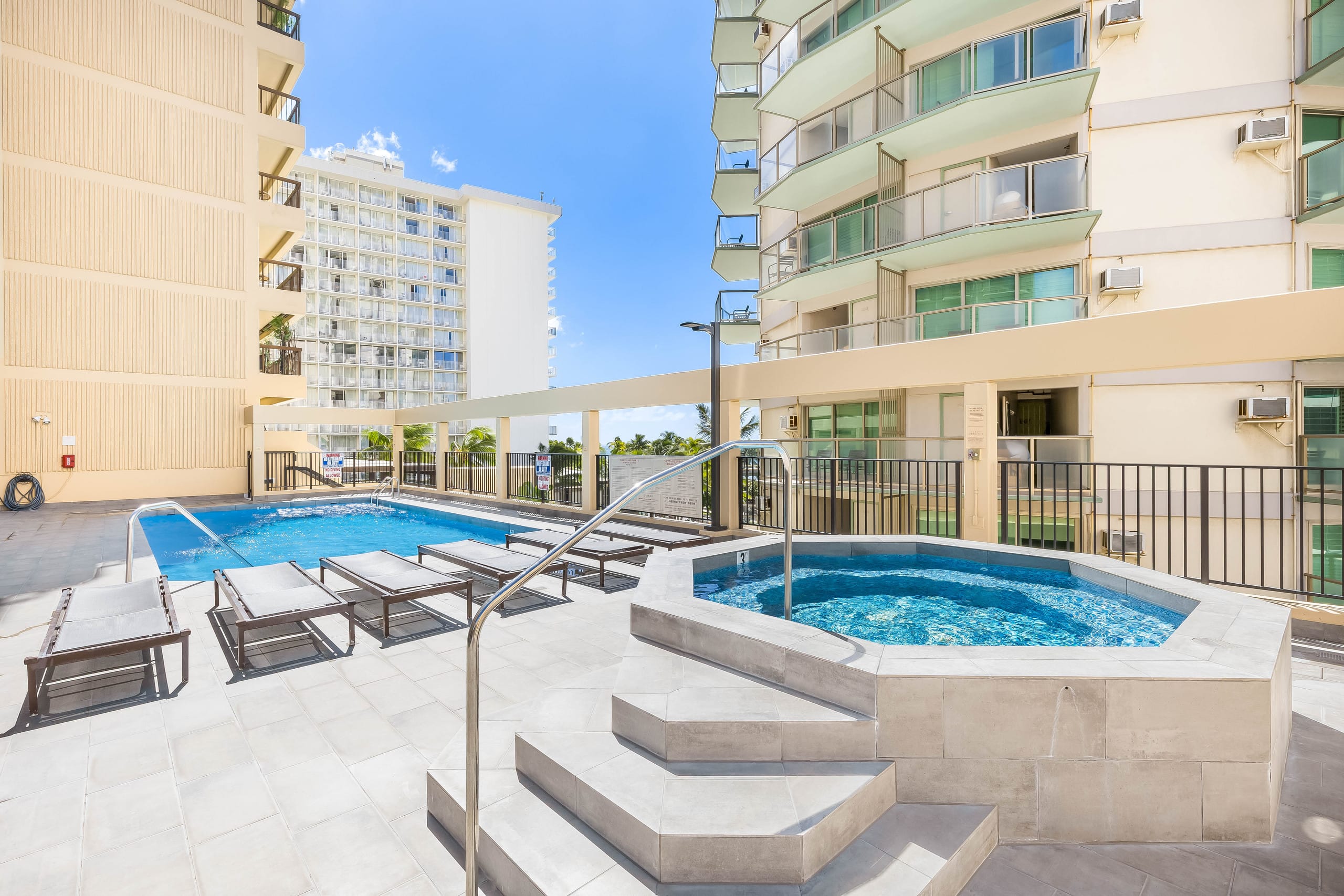 Ocean View Paradise Escape at Waikiki Beach Tower - Image 45
