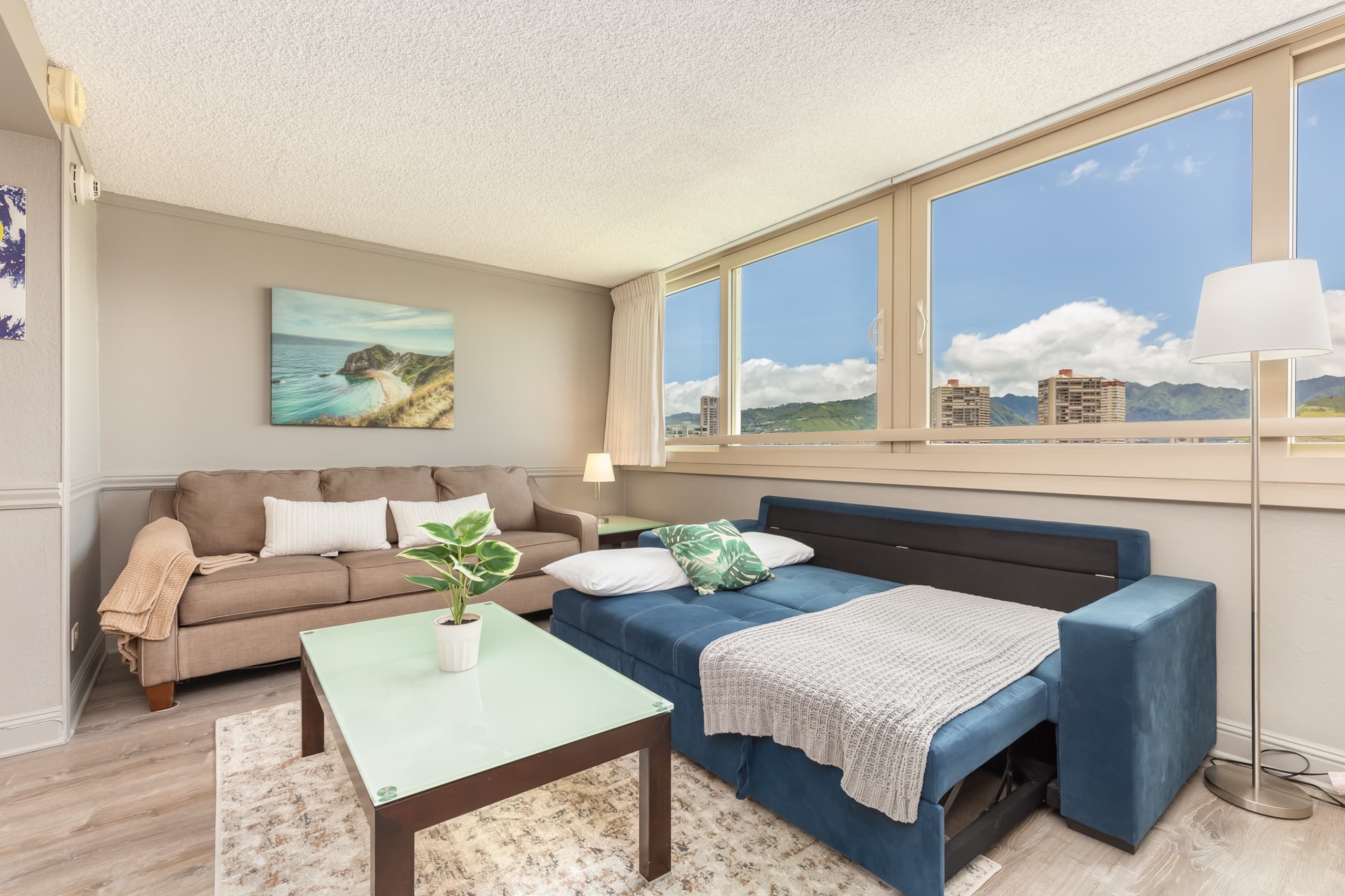Golf Course & Mountain Views at the Island Colony - Image 7