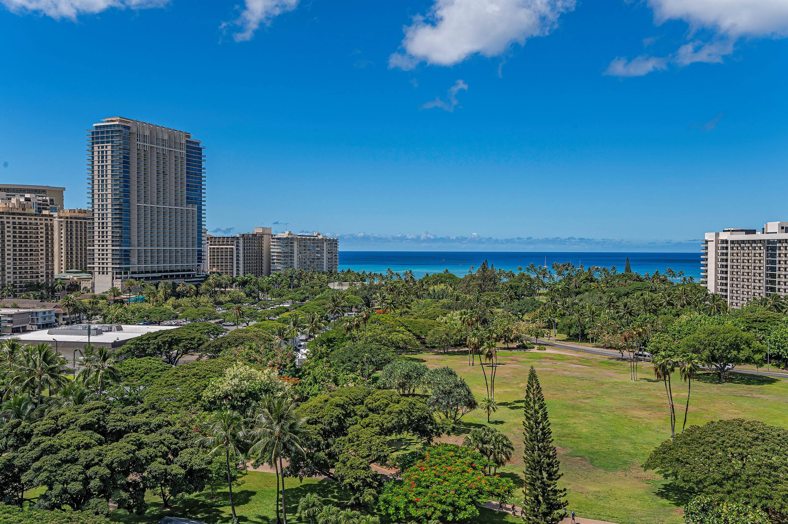 Partial Ocean & Park Views Condo at Luana Waikiki - Image 20