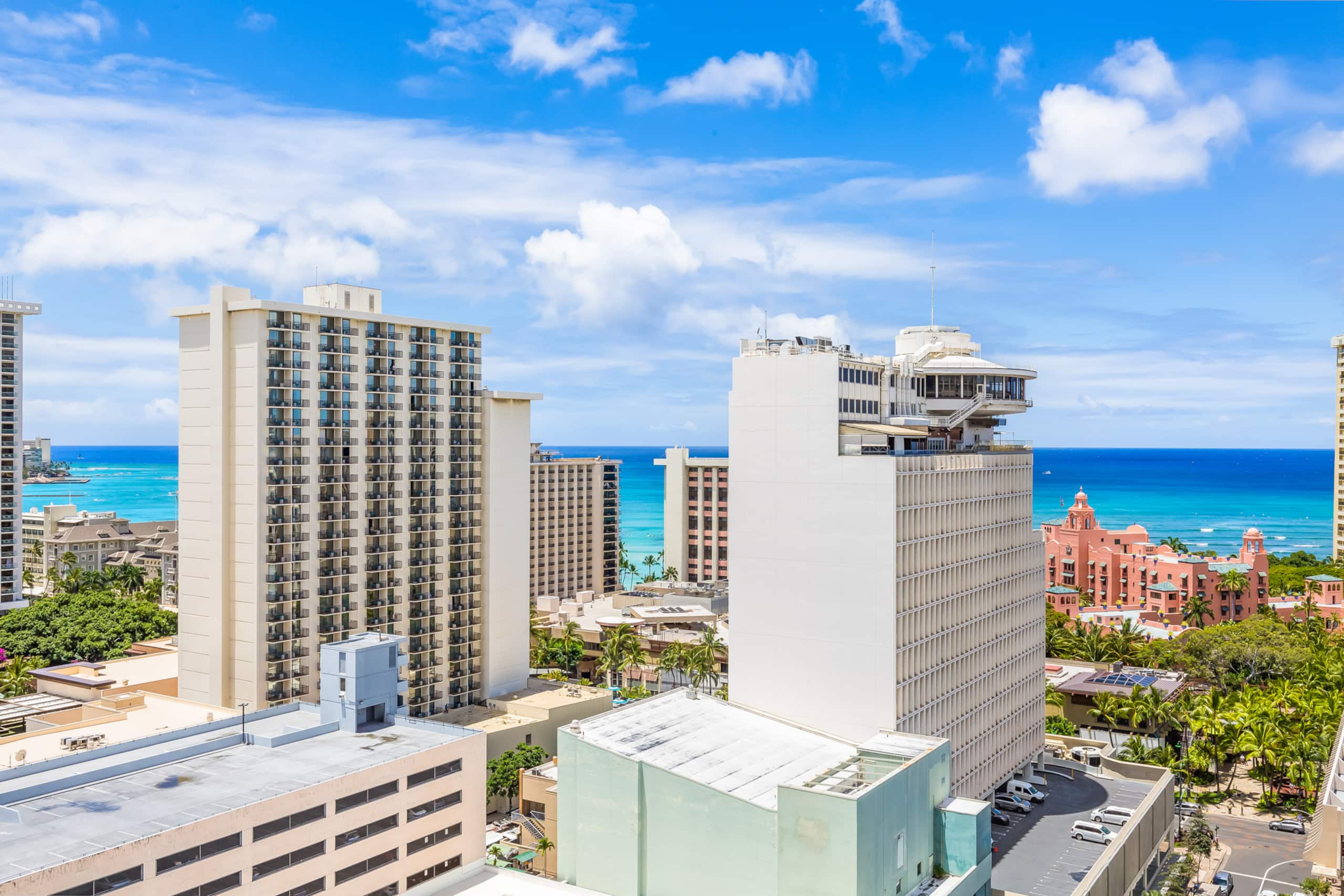Ocean-MT Renovated Marine Surf Condo by the Beach - Image 4