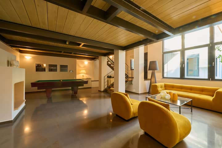 Ma Maison N°9 Downtown Villa/jacuzzi/5bdrs/parking - 아테네