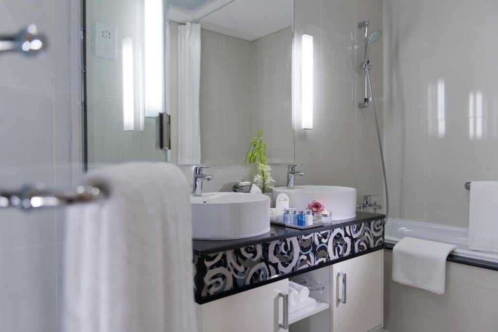 2-Bedroom Apartment · Downtown Dubai · IV 2