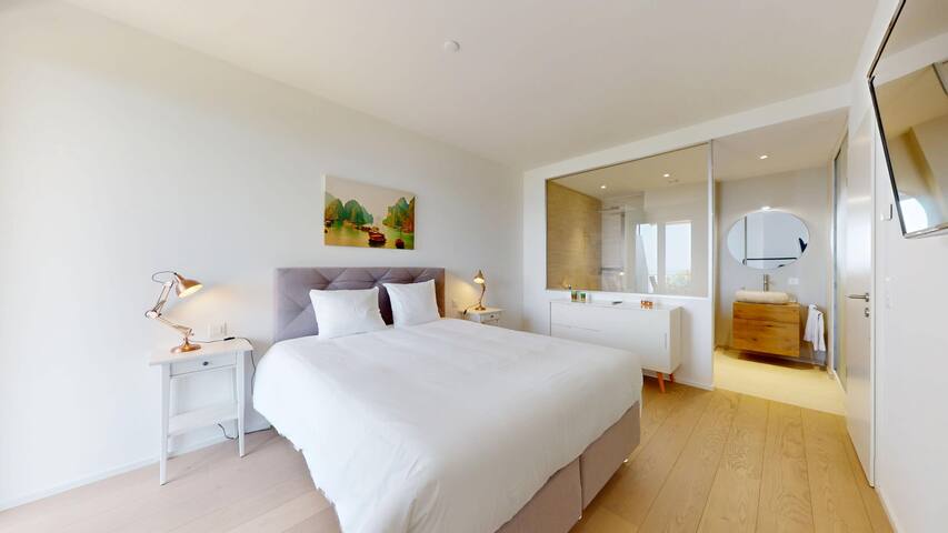 Superb lakeview flat – in the heart of Lavaux gallery image 2