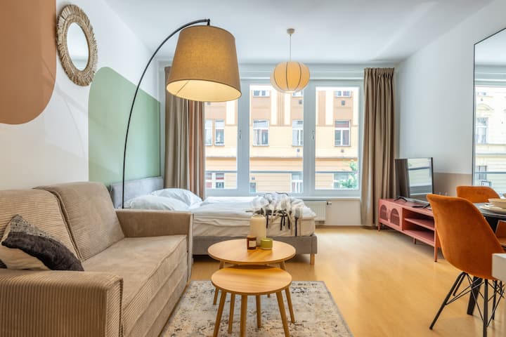 Designer Studio In Vibrant Area By Easybnb Premium - Prag