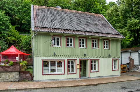 Leistungsstarkes Airbnb: Old cave guide house in Oberharz Am Brocken