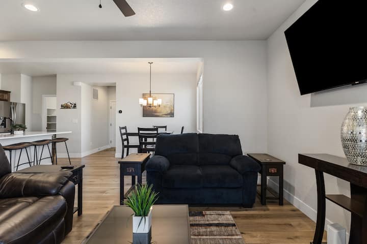 Foothills Freedom | Horsetooth & Estes Park - Loveland, CO