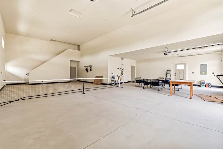 Barn 306 | Sleeps 14 | Oversized Rv Bay + Indoor P - Middleton, ID