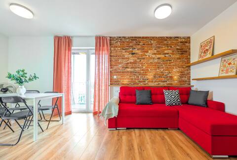 Successful Airbnb property: Reymonta Vivid Space Apartment in Kleczków