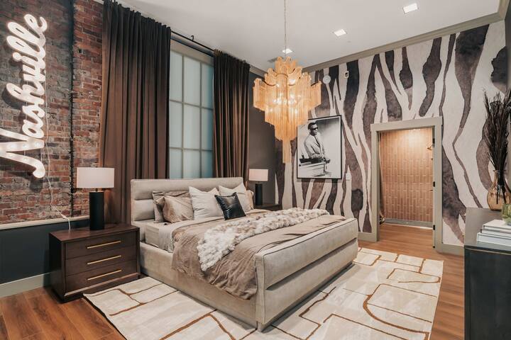 Starr Piano: Carraway Suite – Brand New! gallery image 3