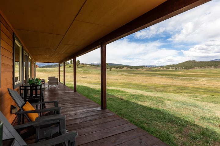 Beautiful Meadow & Mountain Views! Feels Remote - Pagosa Springs, CO