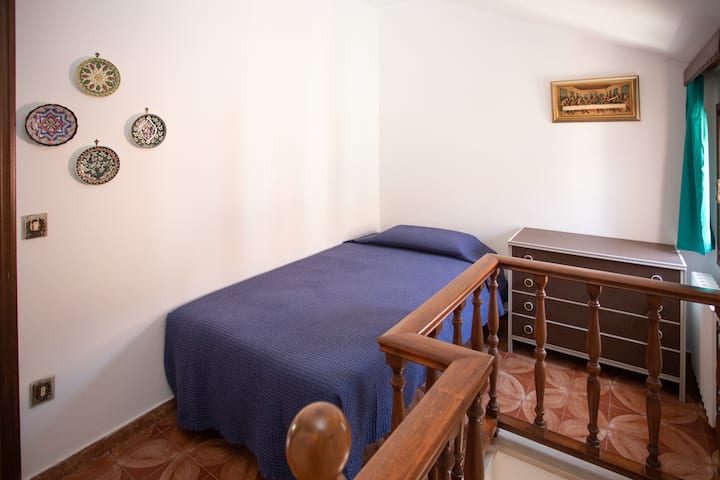 Dhomë gjumi 2
