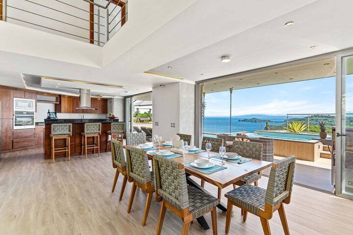 Heated Pool & Gym Villa | Ocean Views & Concierge