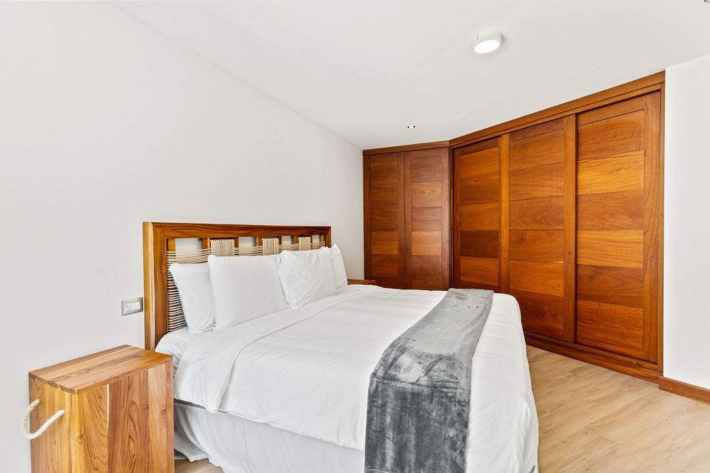 Mäkká posteľná bielizeň, pokojné rána.