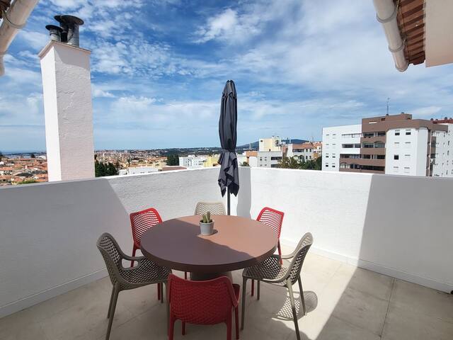 2BR with Panoramic Ocean View gallery image 4